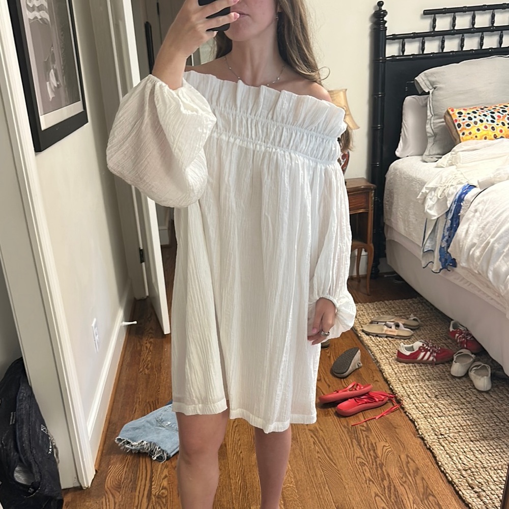 H&M Off-Shoulder White Dress